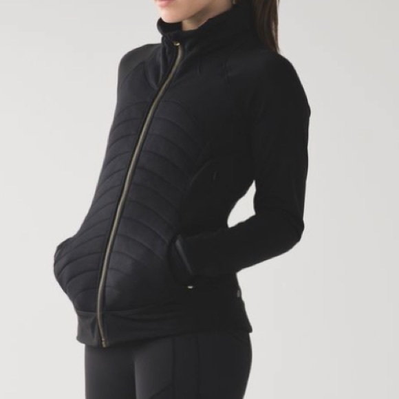 Lululemon Fleece Out Jacket Size 6 - Picture 4 of 13